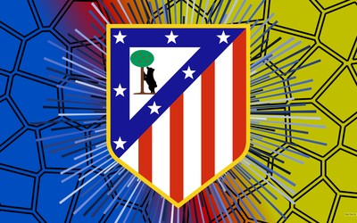 熊猫体育动态-什琴斯尼训练中与队友比拼脚法